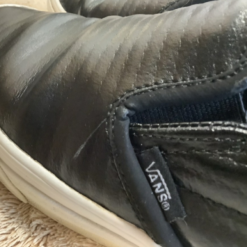 Black Van's Men's Size 6.5 Women's Size 8